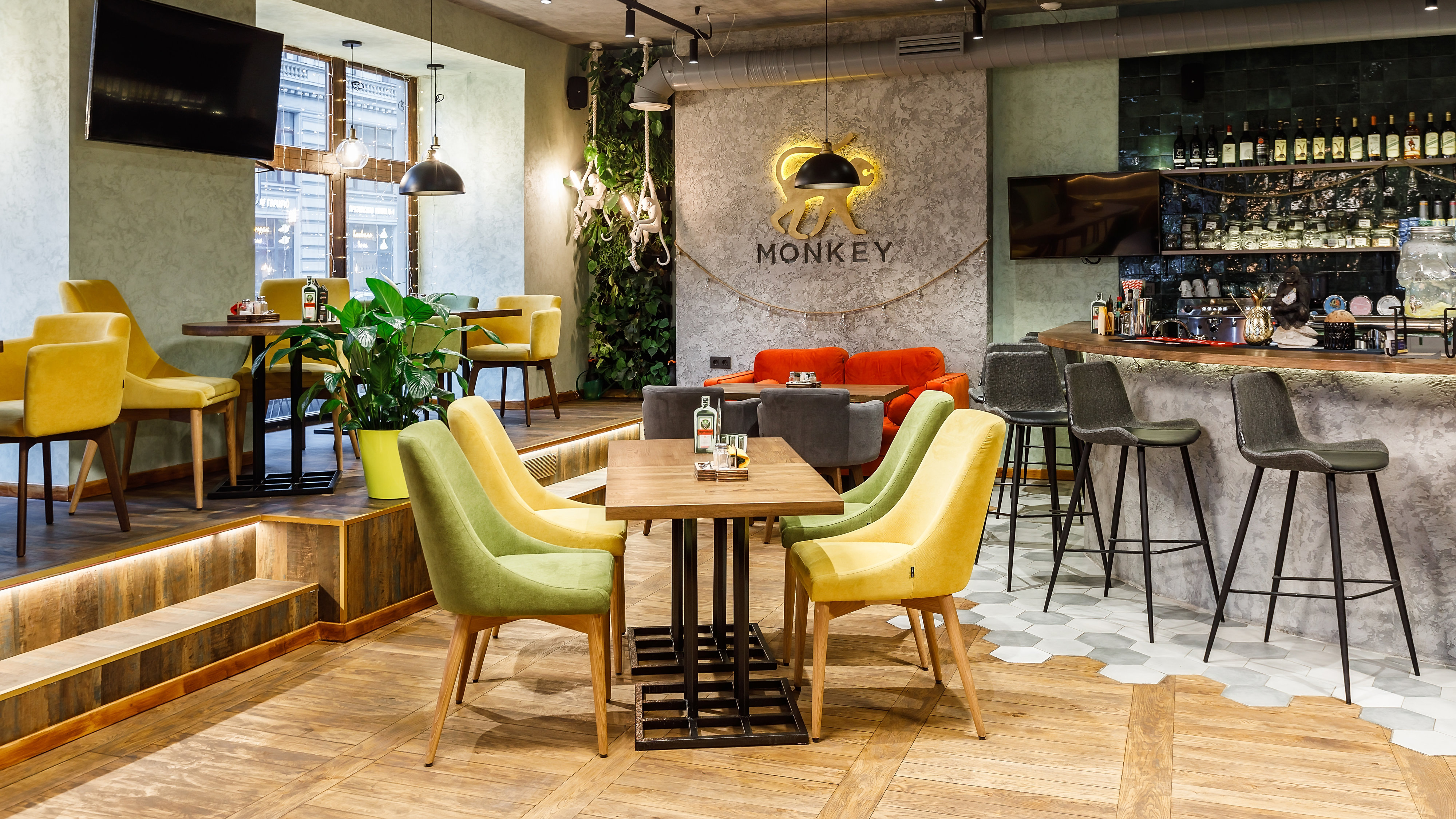 Дизайнерская мебель и авторские коктейли в ресторане Monkey Gastrobar: фото NaN