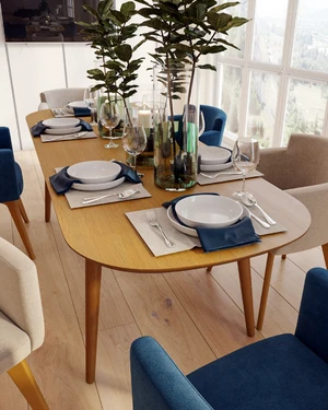 Интерьер кухни с обеденным столом Fjord, синими и бежевыми стульями Wien: фото 1
