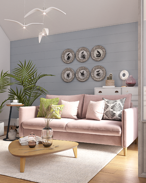 Интерьер гостиной в пастельных тонах с диваном Mons: фото 