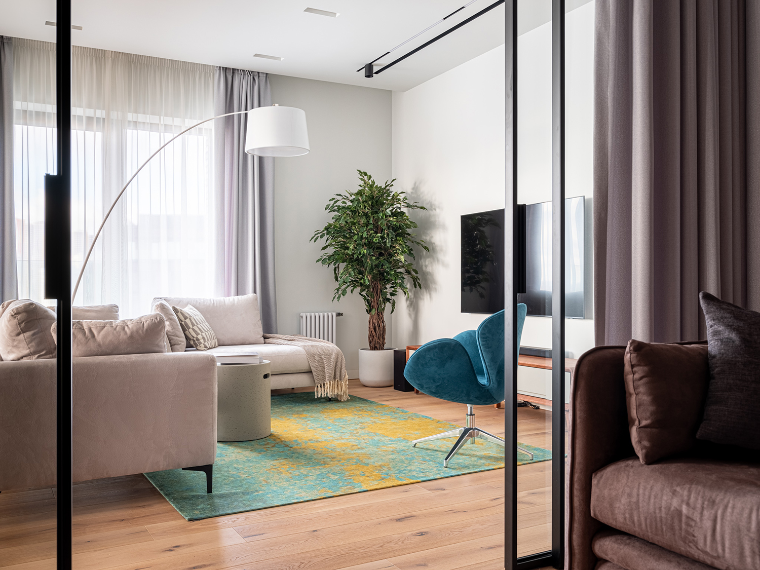 Современный интерьер квартиры 122 м² с элементами скандинавского стиля: фото NaN